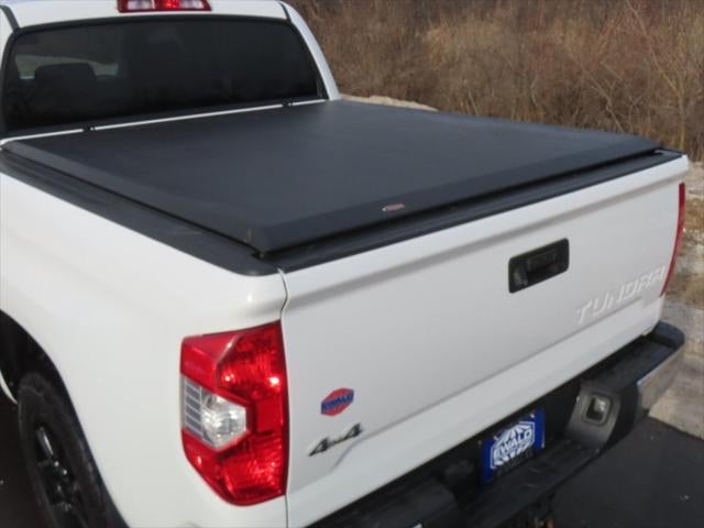 2018 Toyota Tundra SR5 5.7L V8