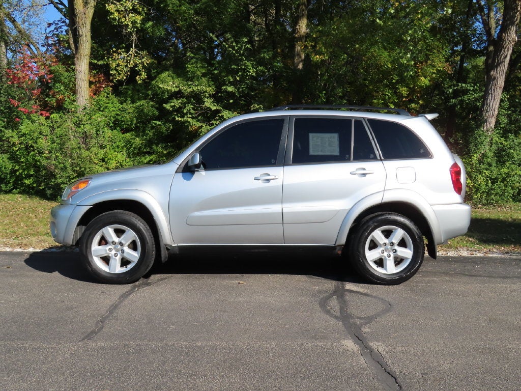 2004 Toyota RAV4 Base