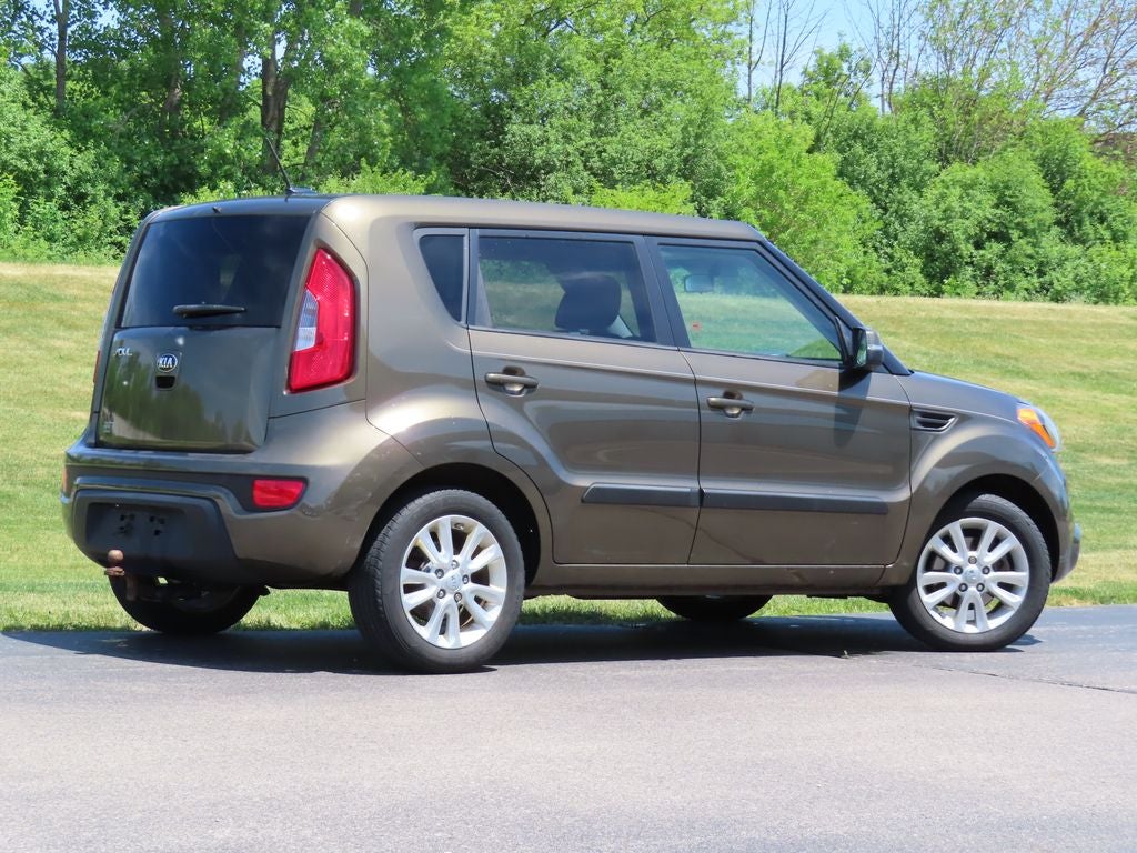 2013 Kia Soul +