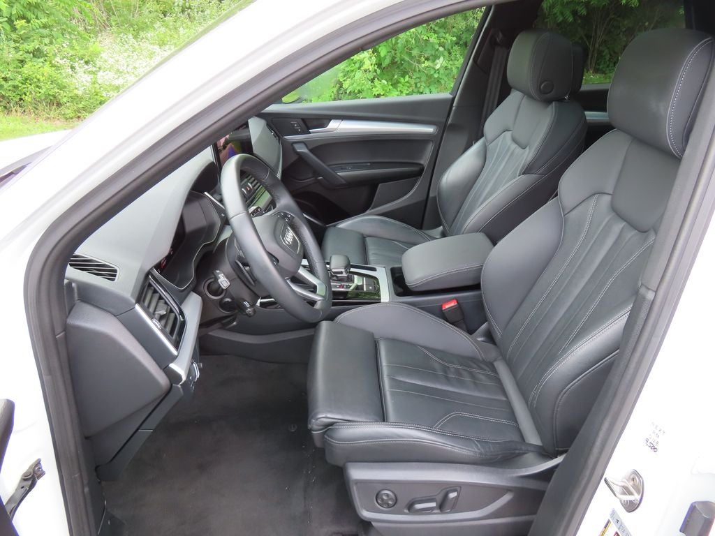 2025 Audi Q5 Premium 45 TFSI S line quattro