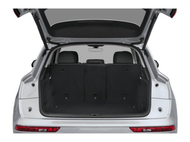 2025 Audi Q5 Premium 45 TFSI S line quattro