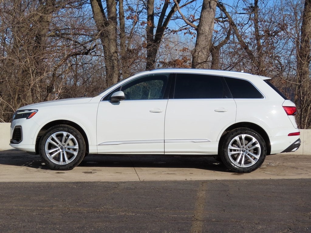 2025 Audi Q7 Premium Plus 55 TFSI quattro Tiptronic