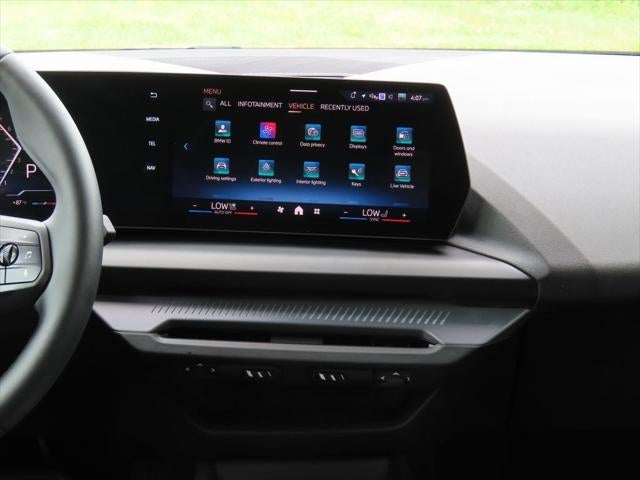 2025 BMW 2 Series xDrive