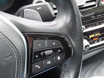 2022 BMW 5 Series xDrive