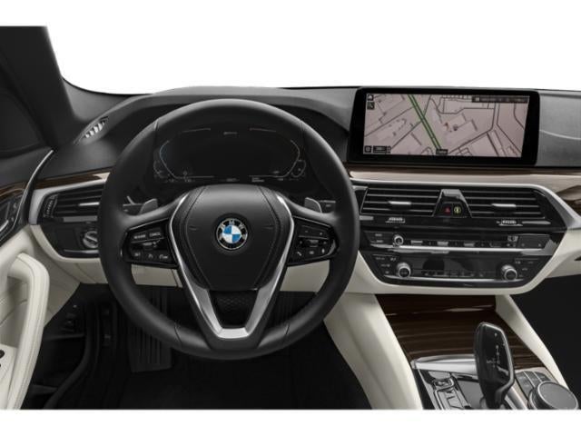 2022 BMW 5 Series xDrive