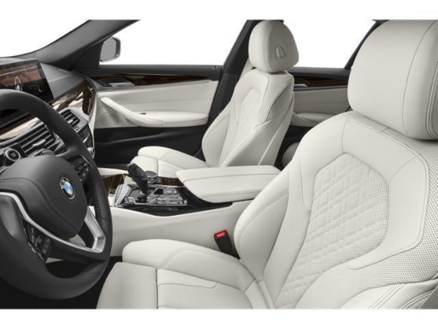 2022 BMW 5 Series xDrive