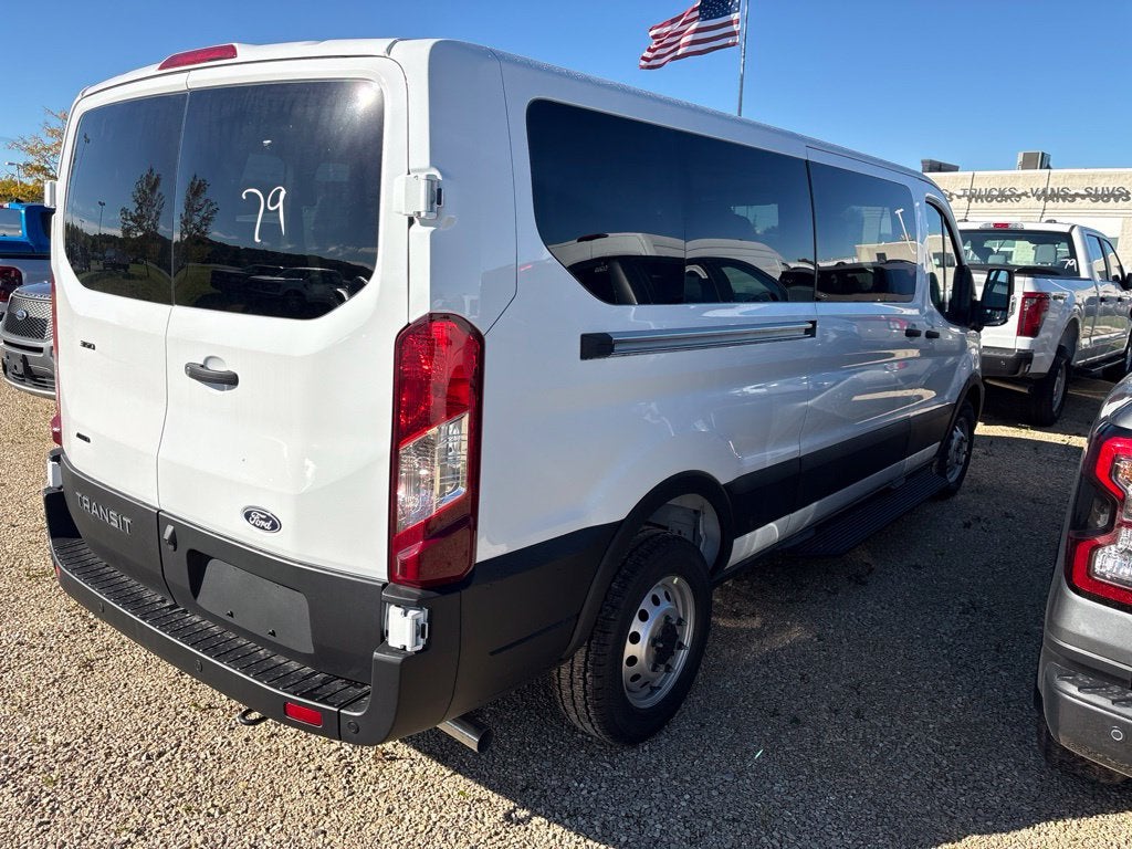 2027 Ford Transit-350 XL