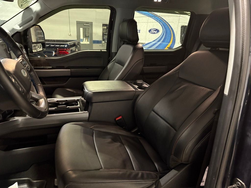 2024 Ford F-550SD Lariat DRW
