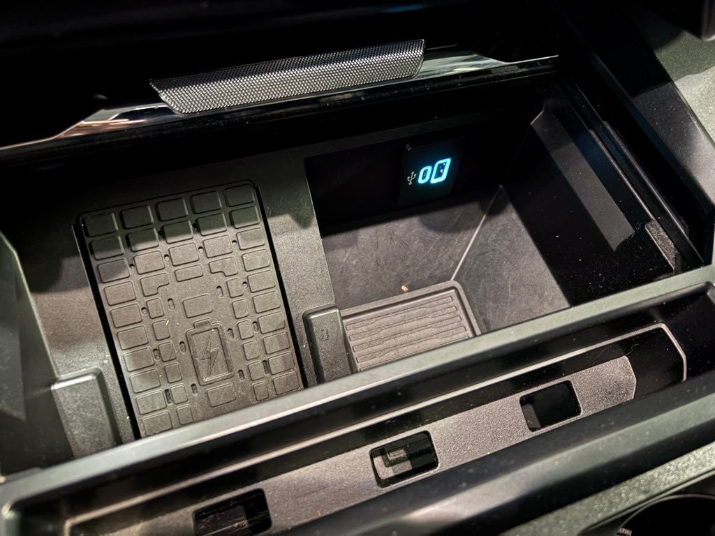 2024 Ford F-550SD Lariat DRW