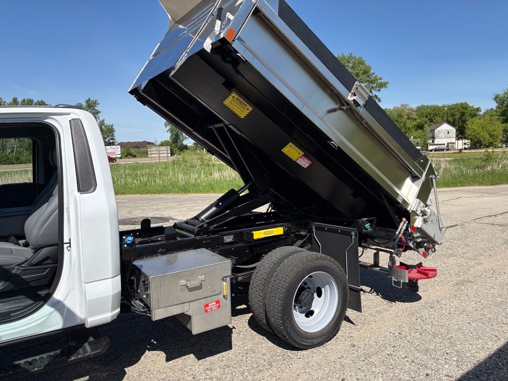 2026 Ford F-550SD XL DRW
