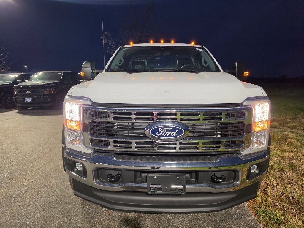 2027 Ford F-550SD XL DRW