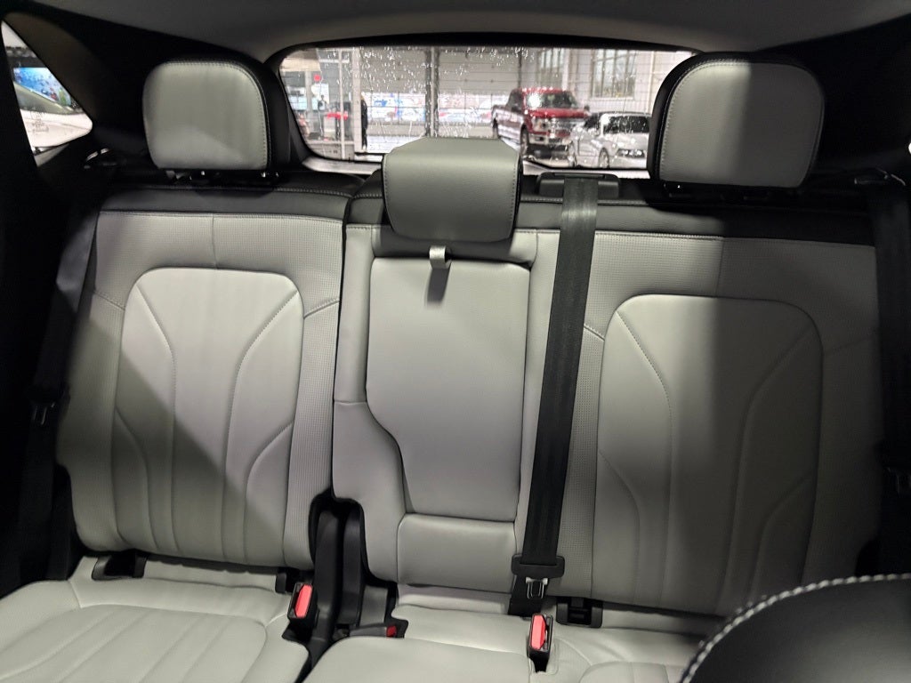 2026 Ford Escape Platinum