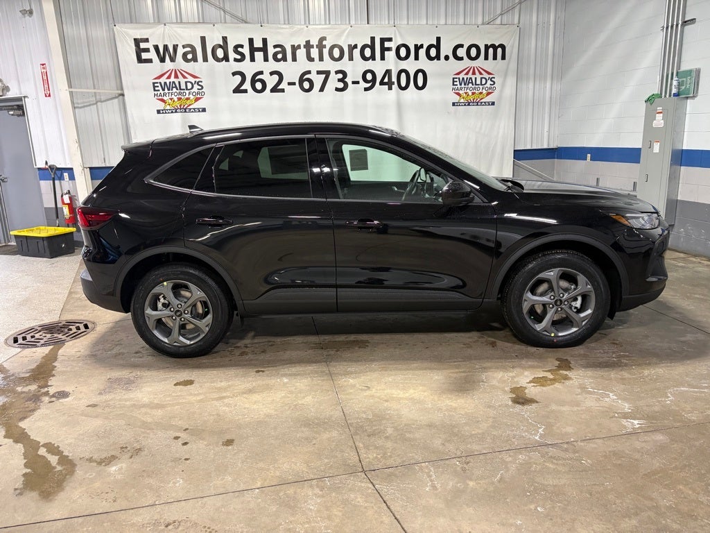 2026 Ford Escape ST-Line Select