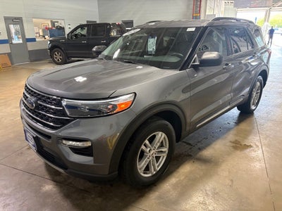 2024 Ford Explorer XLT