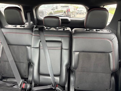 2024 Ford Explorer ST-Line