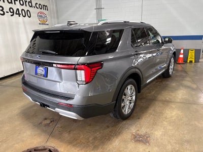 2025 Ford Explorer Platinum