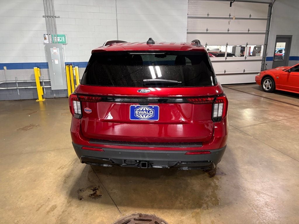 2027 Ford Explorer ST-Line