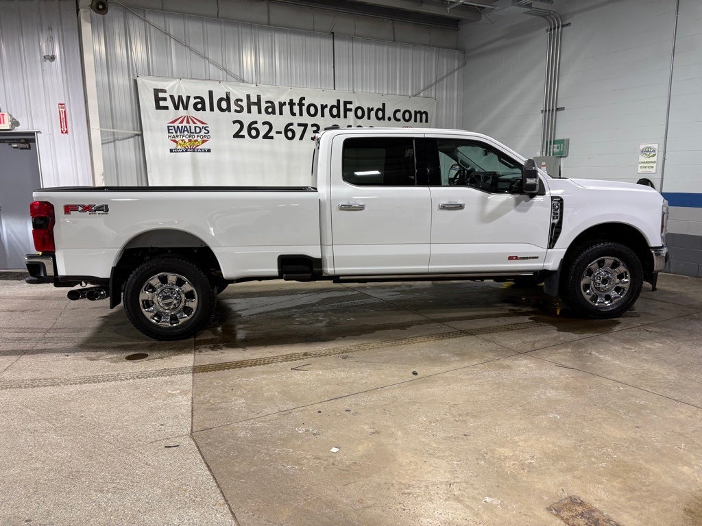 2024 Ford F-350SD Lariat
