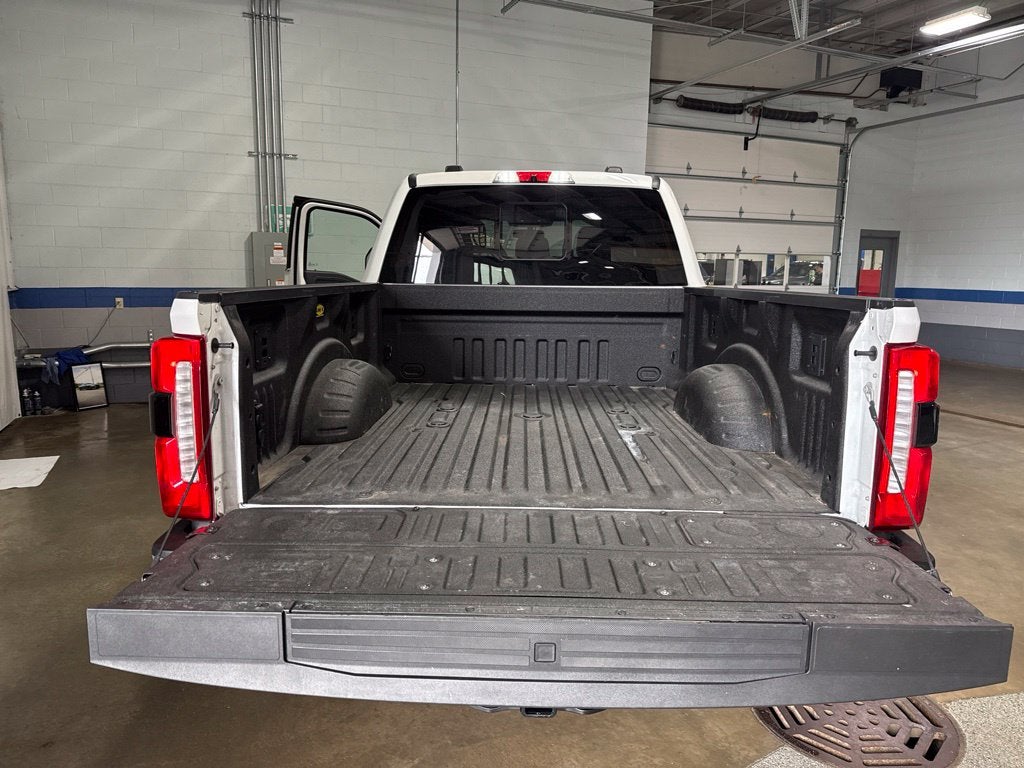 2024 Ford F-350SD Lariat