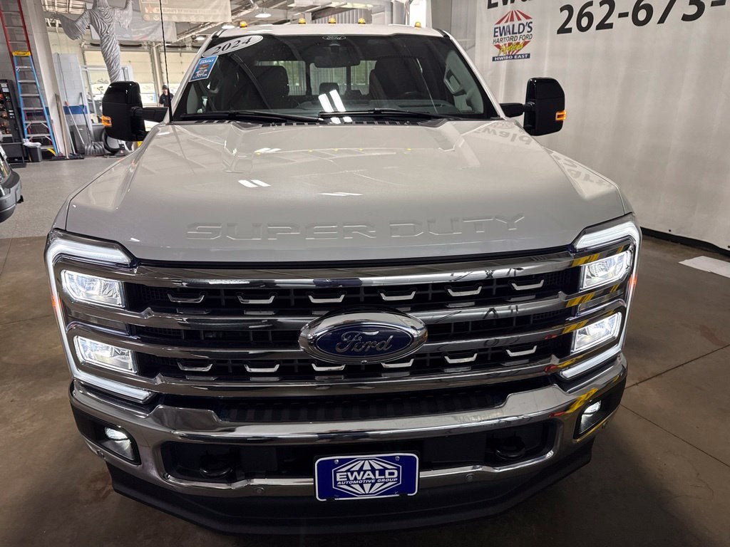 2024 Ford F-350SD Lariat