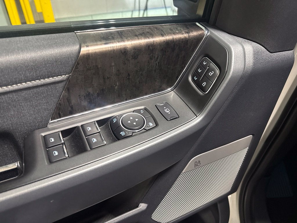 2024 Ford F-350SD Lariat