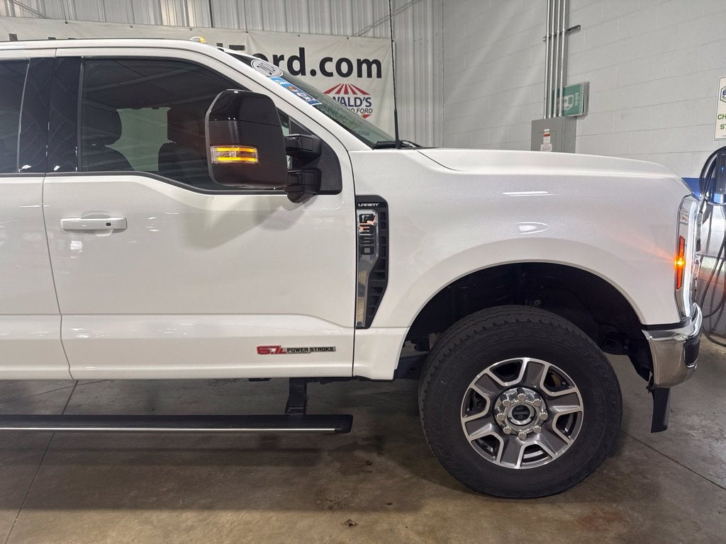 2024 Ford F-350SD Lariat