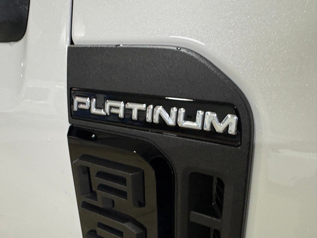 2026 Ford F-350SD Platinum
