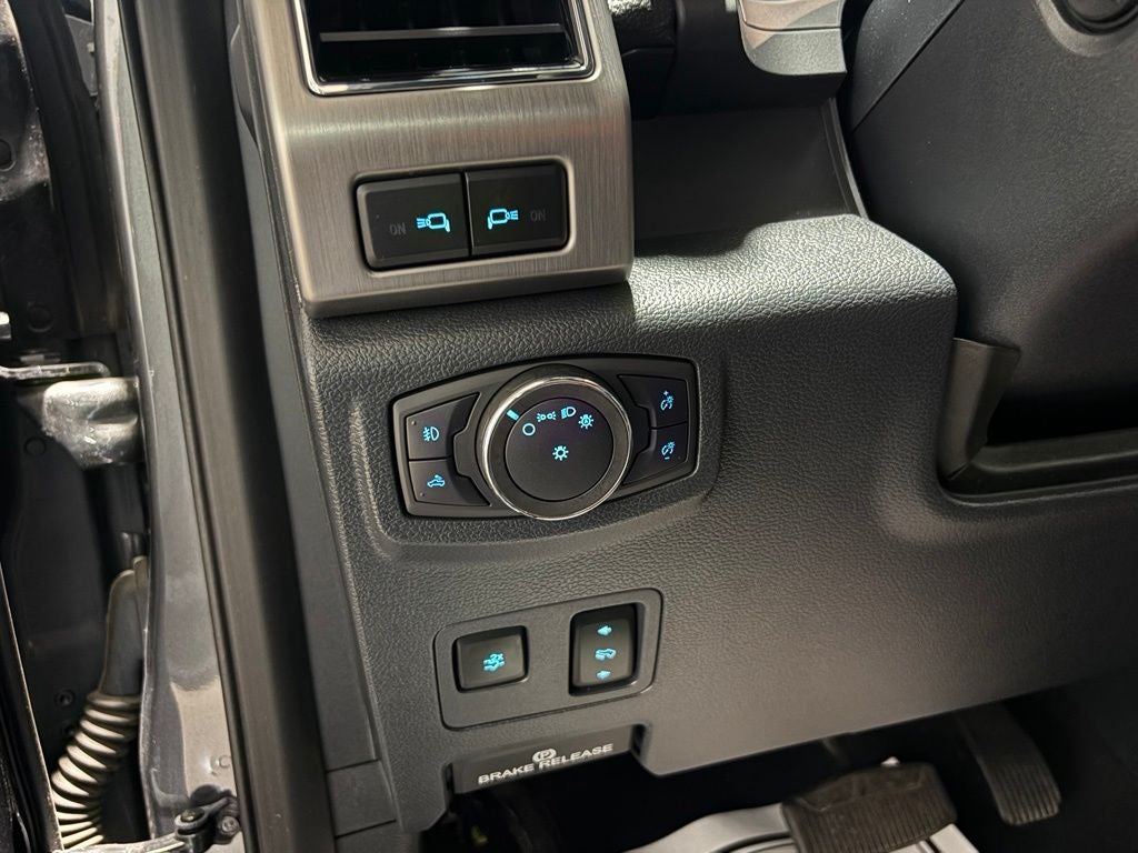 2022 Ford F-450SD Platinum DRW