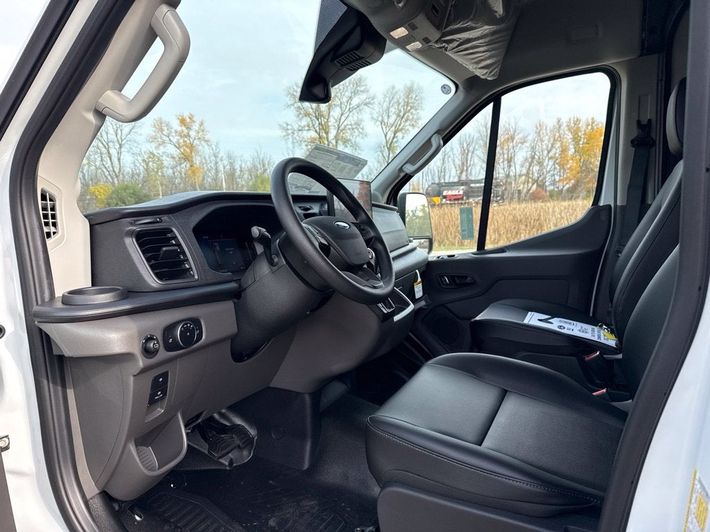 2027 Ford Transit-250 Base