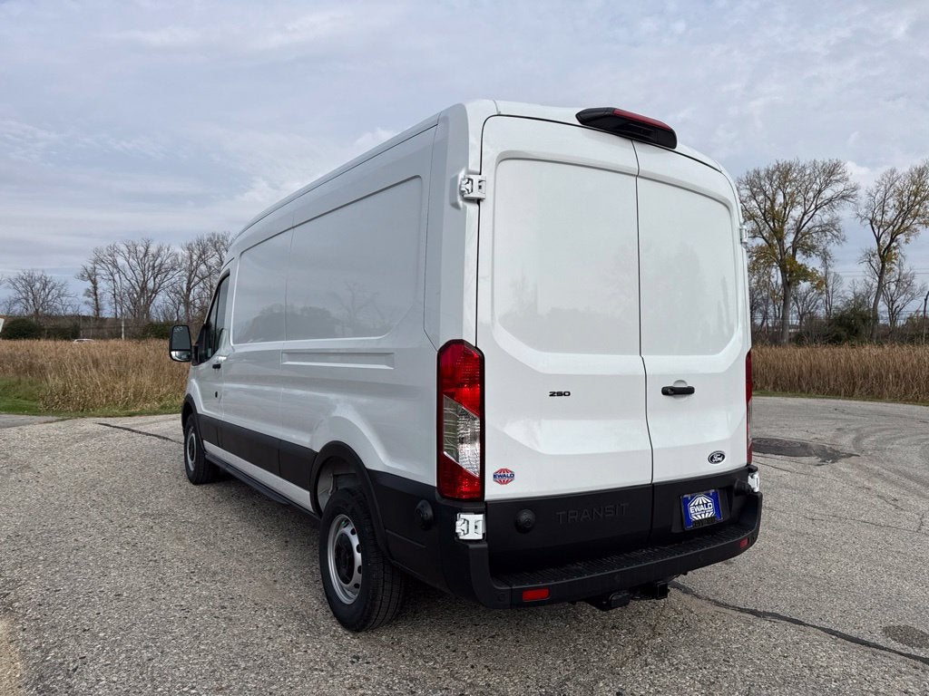 2027 Ford Transit-250 Base