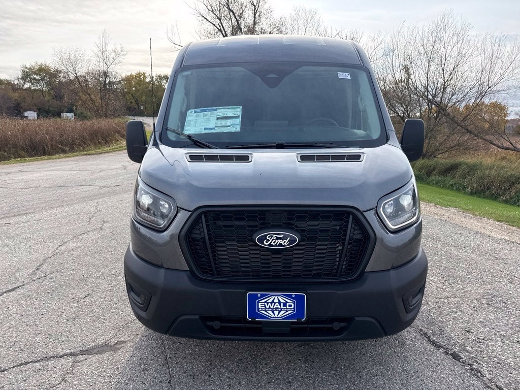 2027 Ford Transit-250 Base