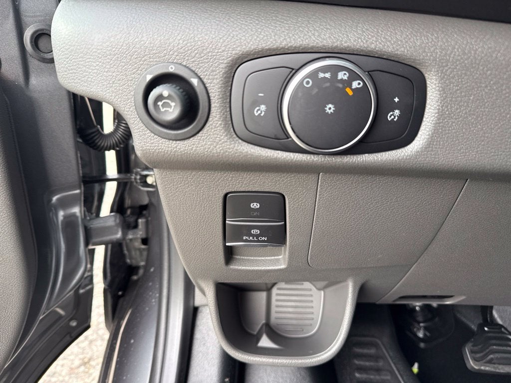 2027 Ford Transit-250 Base