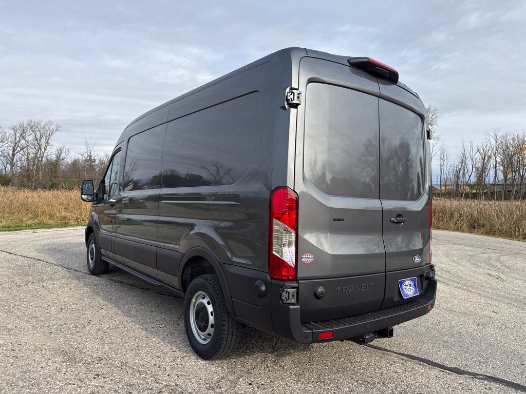 2027 Ford Transit-250 Base