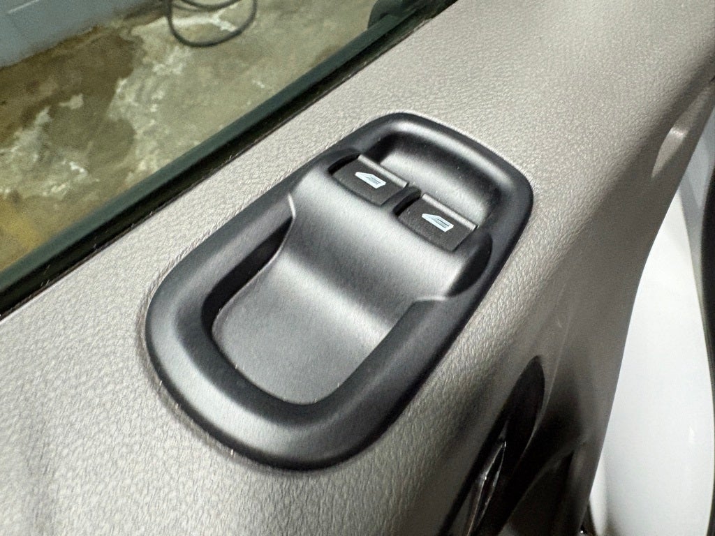 2022 Ford E-Transit-350 Base