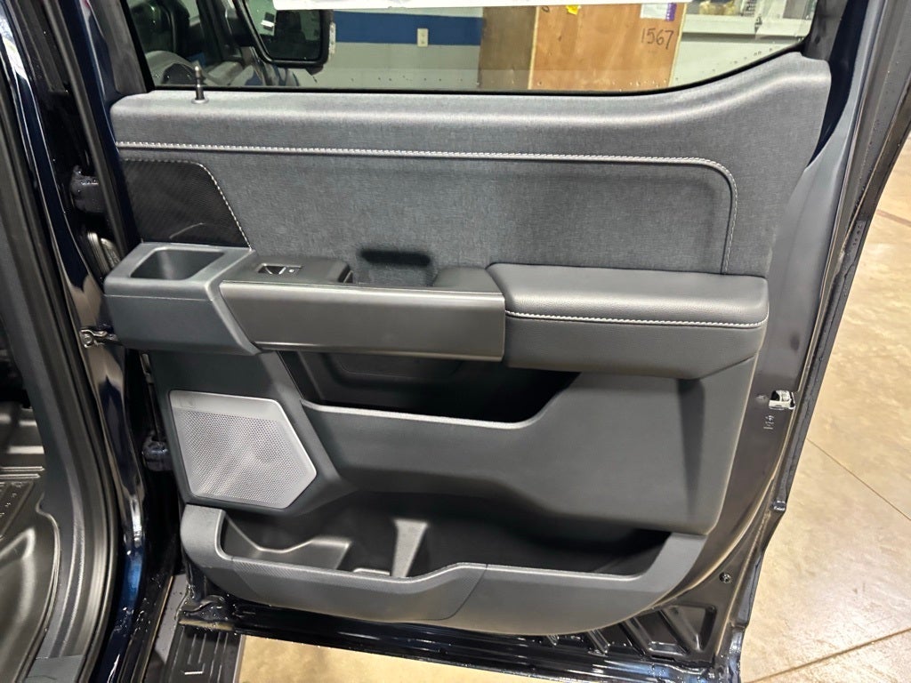 2025 Ford F-150 Lariat ROUSH