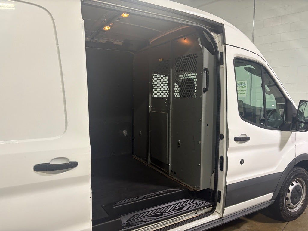 2015 Ford Transit-250 Base