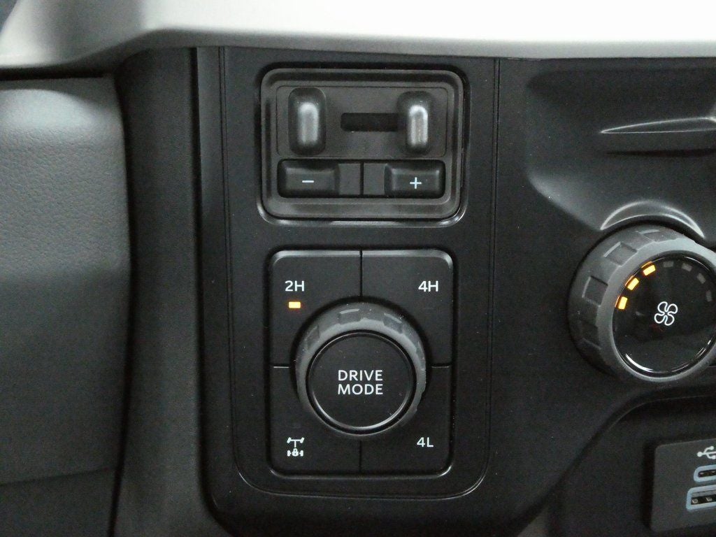 2025 Ford F-350SD XLT