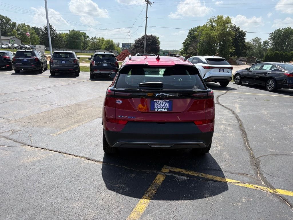 2023 Chevrolet Bolt EUV LT