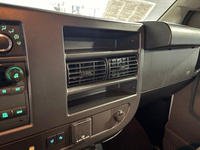 2024 Chevrolet Express 3500 LT Passenger