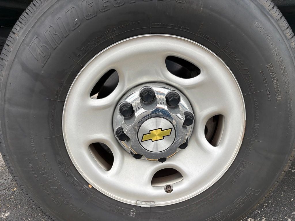 2024 Chevrolet Express 3500 LT Passenger