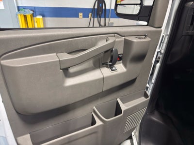 2025 Chevrolet Express 2500 Work Van Cargo
