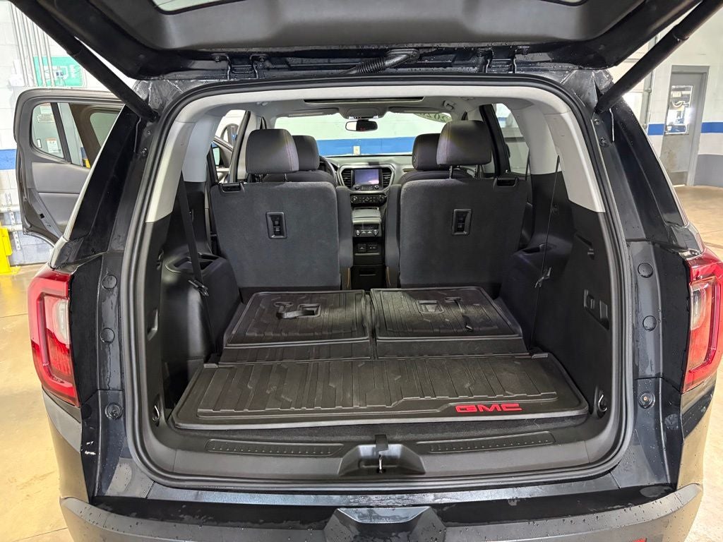 2020 GMC Acadia AT4