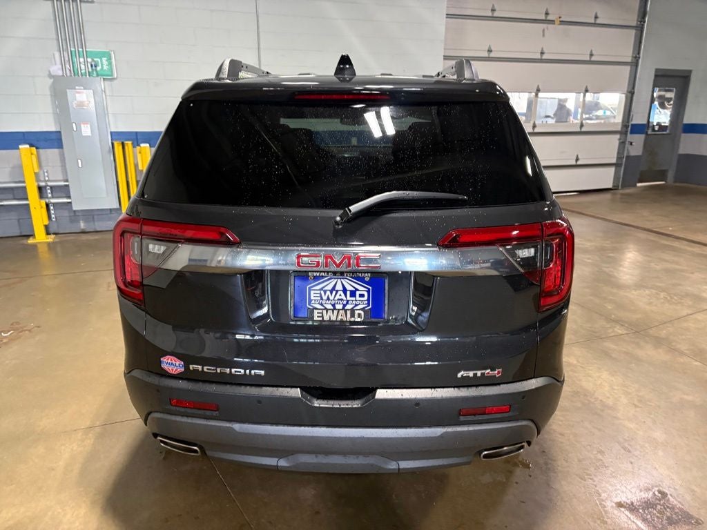 2020 GMC Acadia AT4