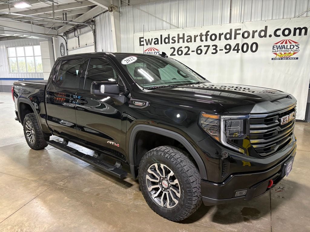 2022 GMC Sierra 1500 AT4