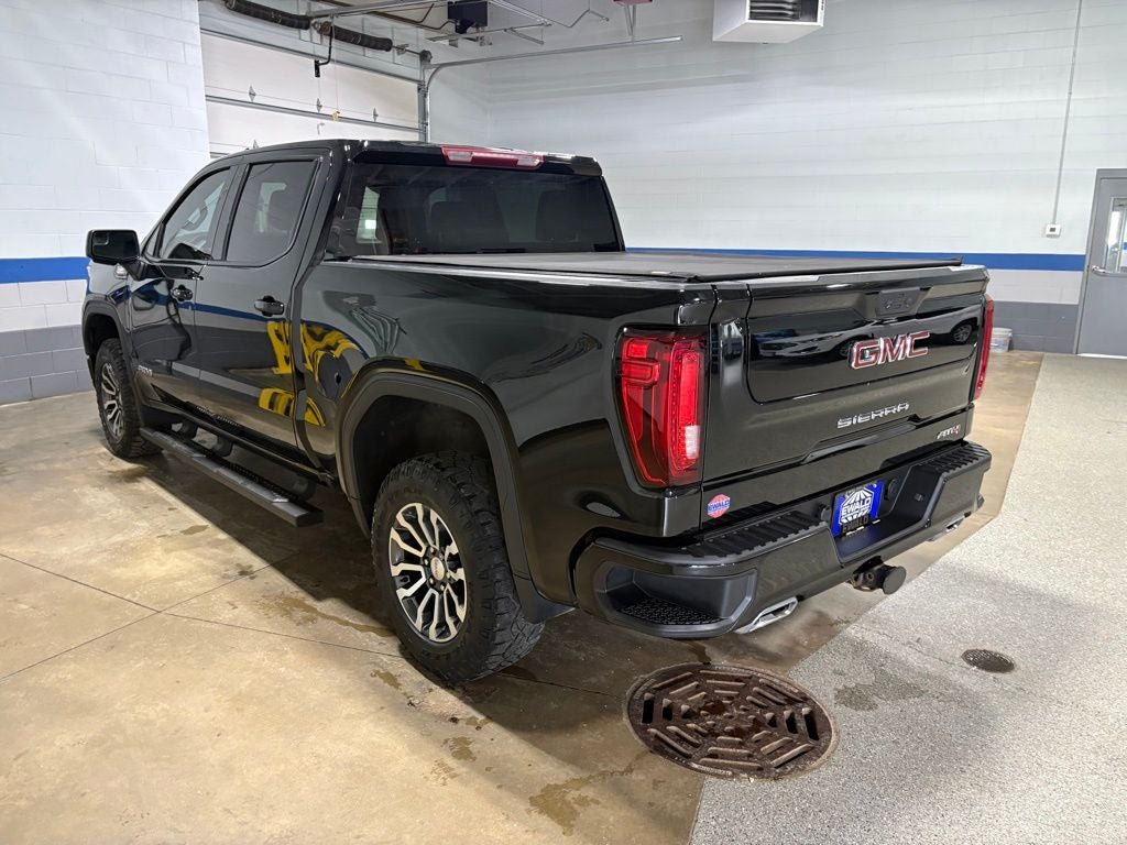 2022 GMC Sierra 1500 AT4