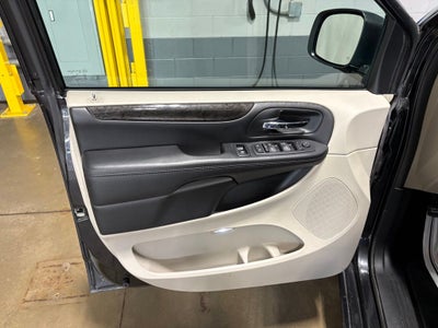 2020 Dodge Grand Caravan SE
