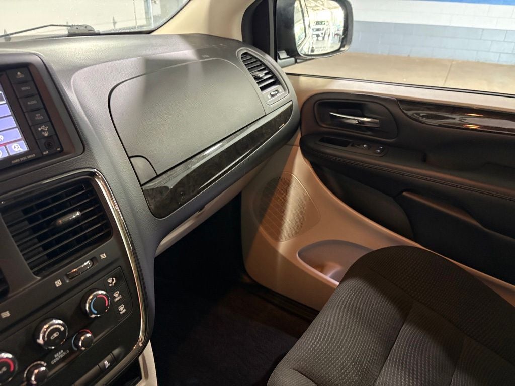2020 Dodge Grand Caravan SE