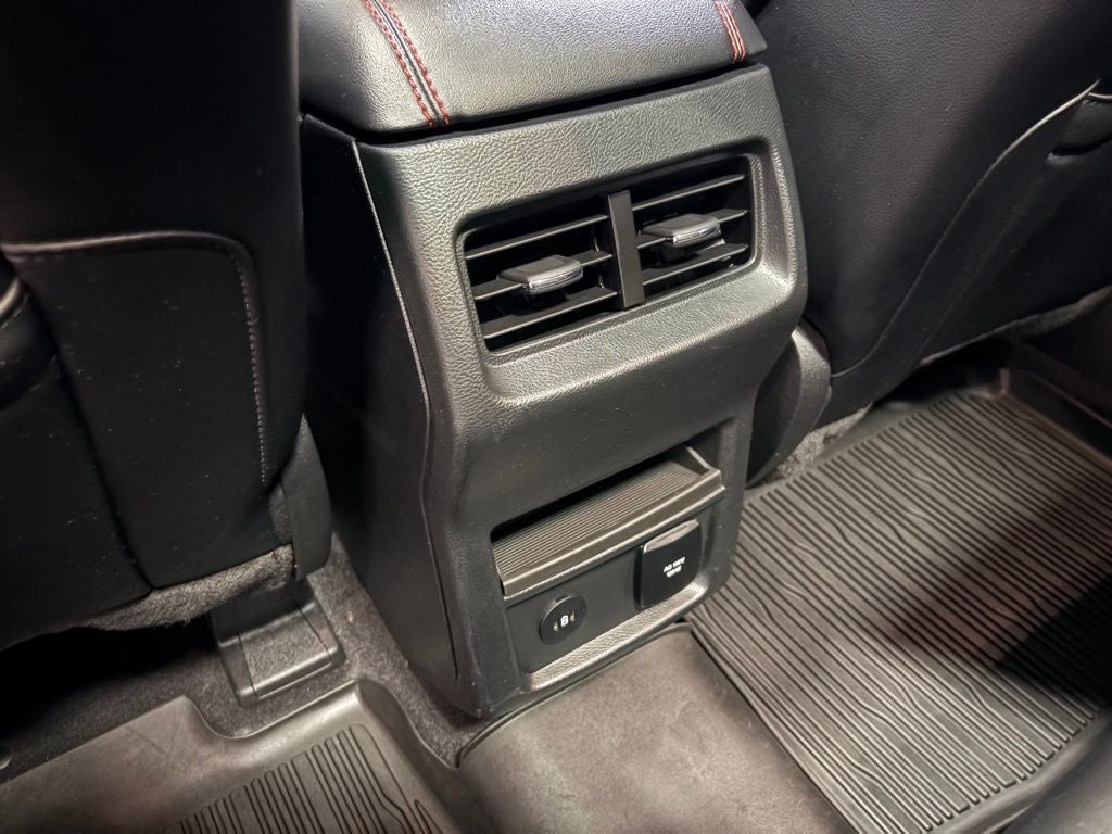 2024 Ford Edge ST Line