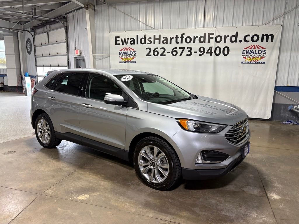 2024 Ford Edge Titanium