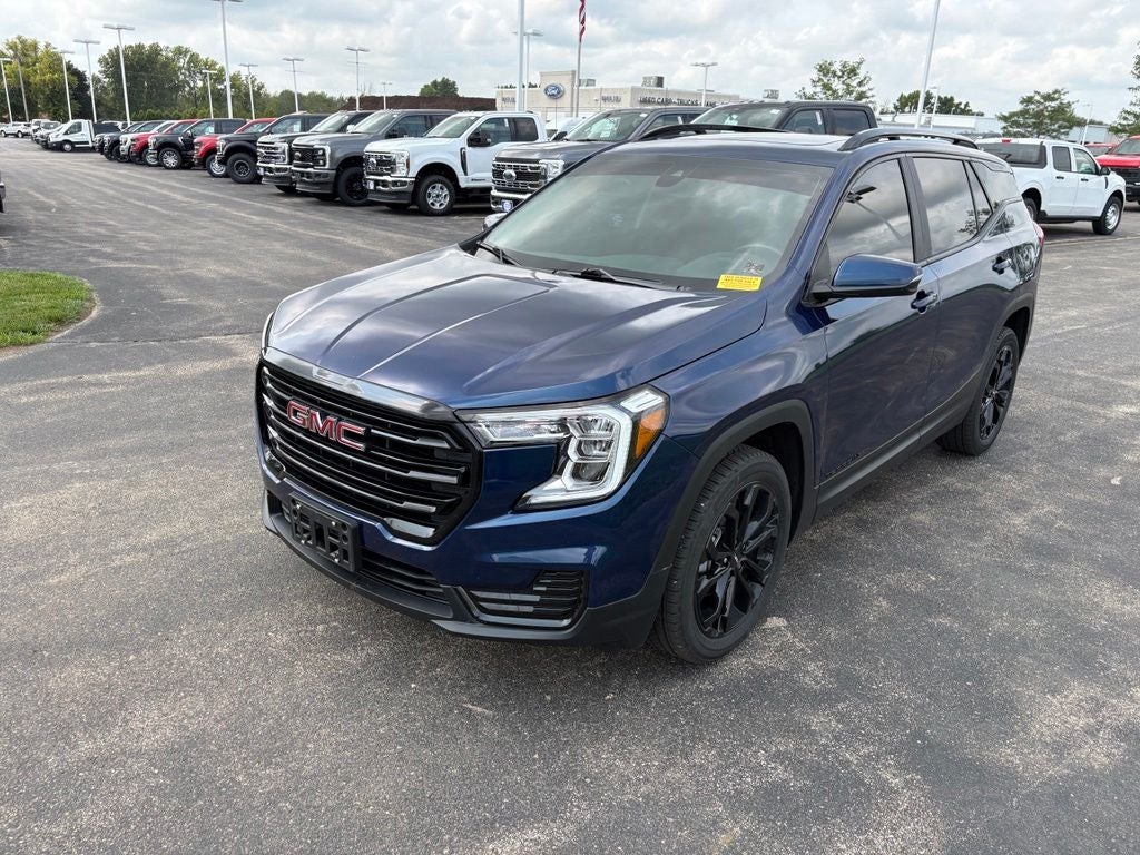 2022 GMC Terrain SLE